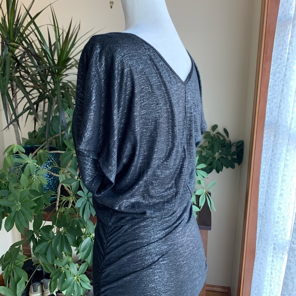Express metallic ruched t shirt dress - Picture 3 of 5
